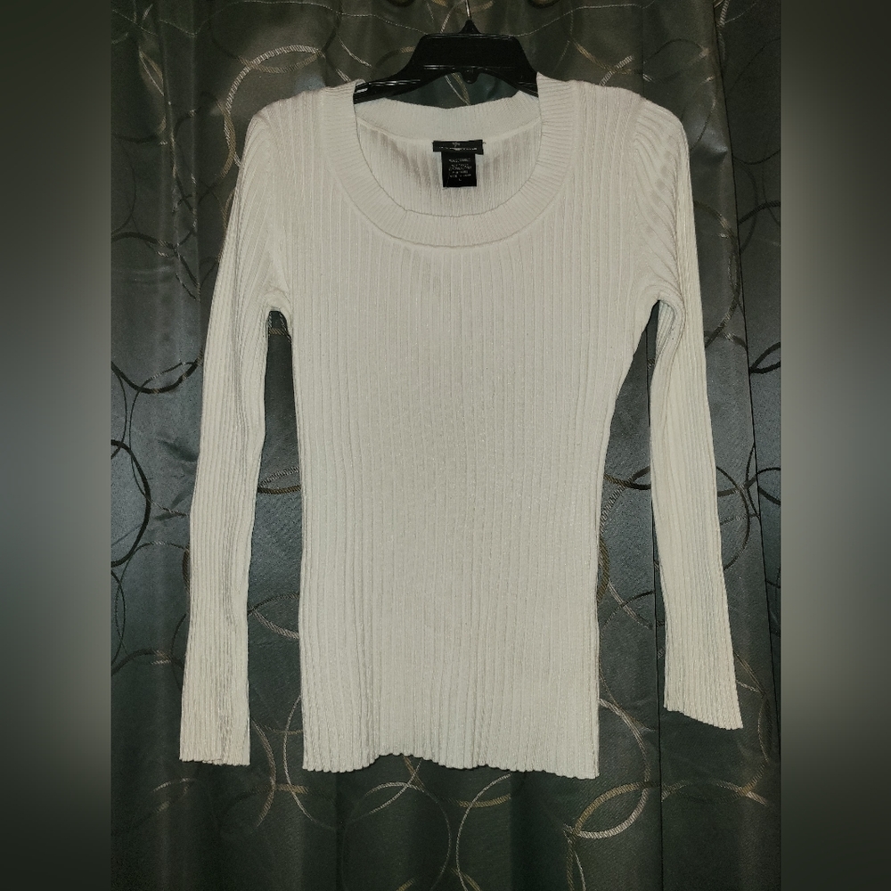 Junior's sweater